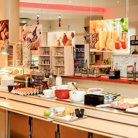 Отель Easyhotel Old Town
