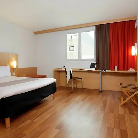 Easyhotel Palais Des Congrès – Old Town 2* Nizza