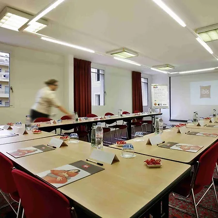 Hotel Easyhotel Palais Des Congrès – Old Town Nizza